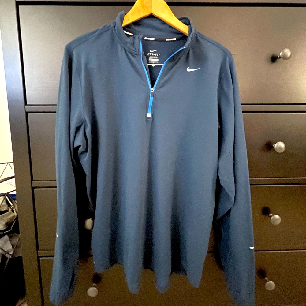 Nike Dri Fit Pullover